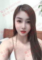 大家好，我是浦东小艺，请大家多多照顾~！