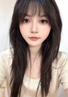 大家好，我是月牙儿，请大家多多照顾~！