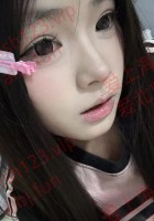 大家好，我是小雪，请大家多多照顾~！