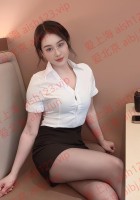 大家好，我是雅彤，请大家多多照顾~！