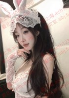 大家好，我是六六，请大家多多照顾~！