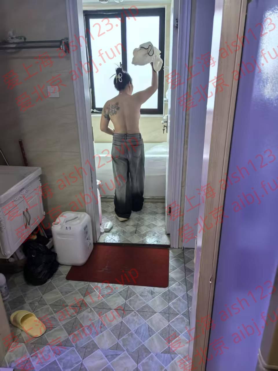8a4bf45e1e154db852560917880bd207.jpg