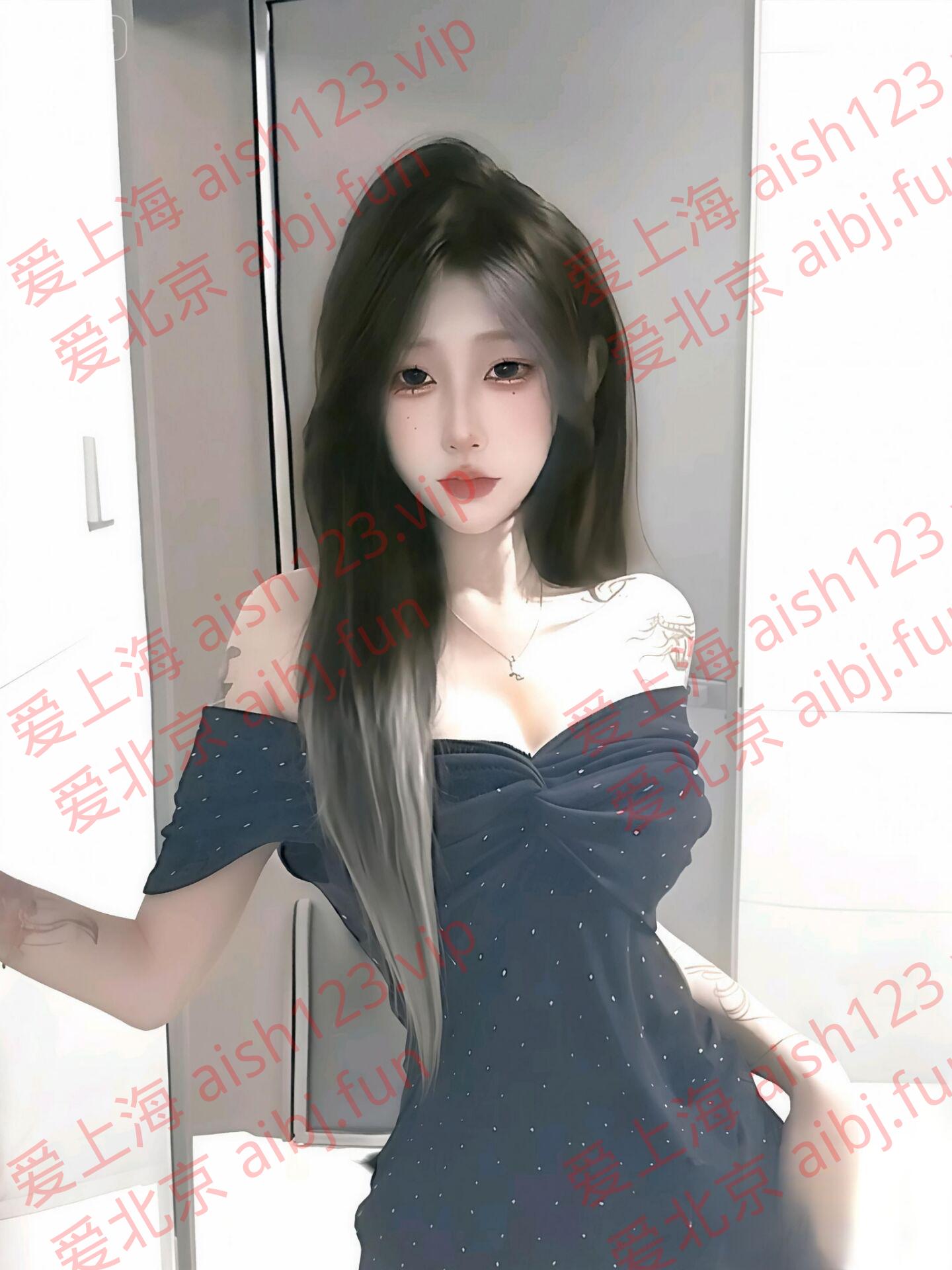 NLLU2HG0NO7J(9ZPB7`}}~L.jpg