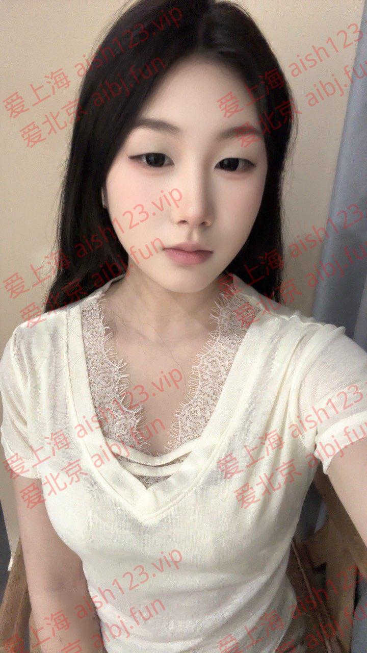 81EF0C1F52A0A39BF41283A80F85BB5C.png