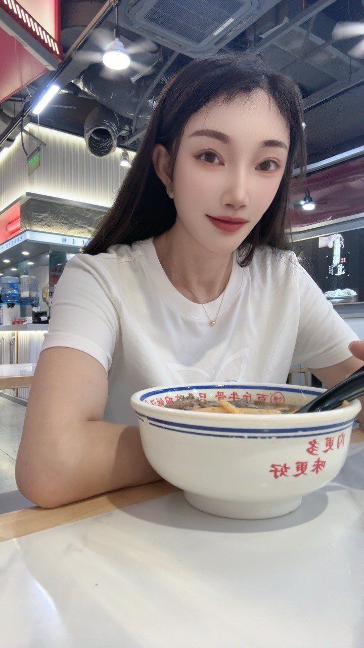 4U6F){54Y7(R1E4Y%LFN51L.jpg